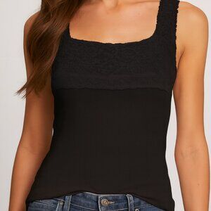 NWOT Cuddl Duds Super Soft Softech Square Neck Black Camisole With Lace Trim